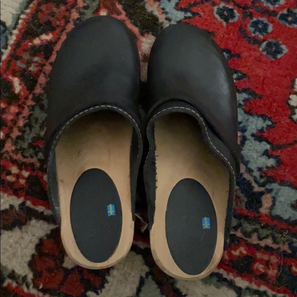 Lotta from Stockholm black clogs